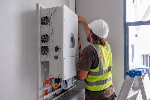 Kaip apskaičiuoti optimalų saulės baterijų kampą ir orientaciją maksimaliam energijos išgavimui skirtingais metų laikais